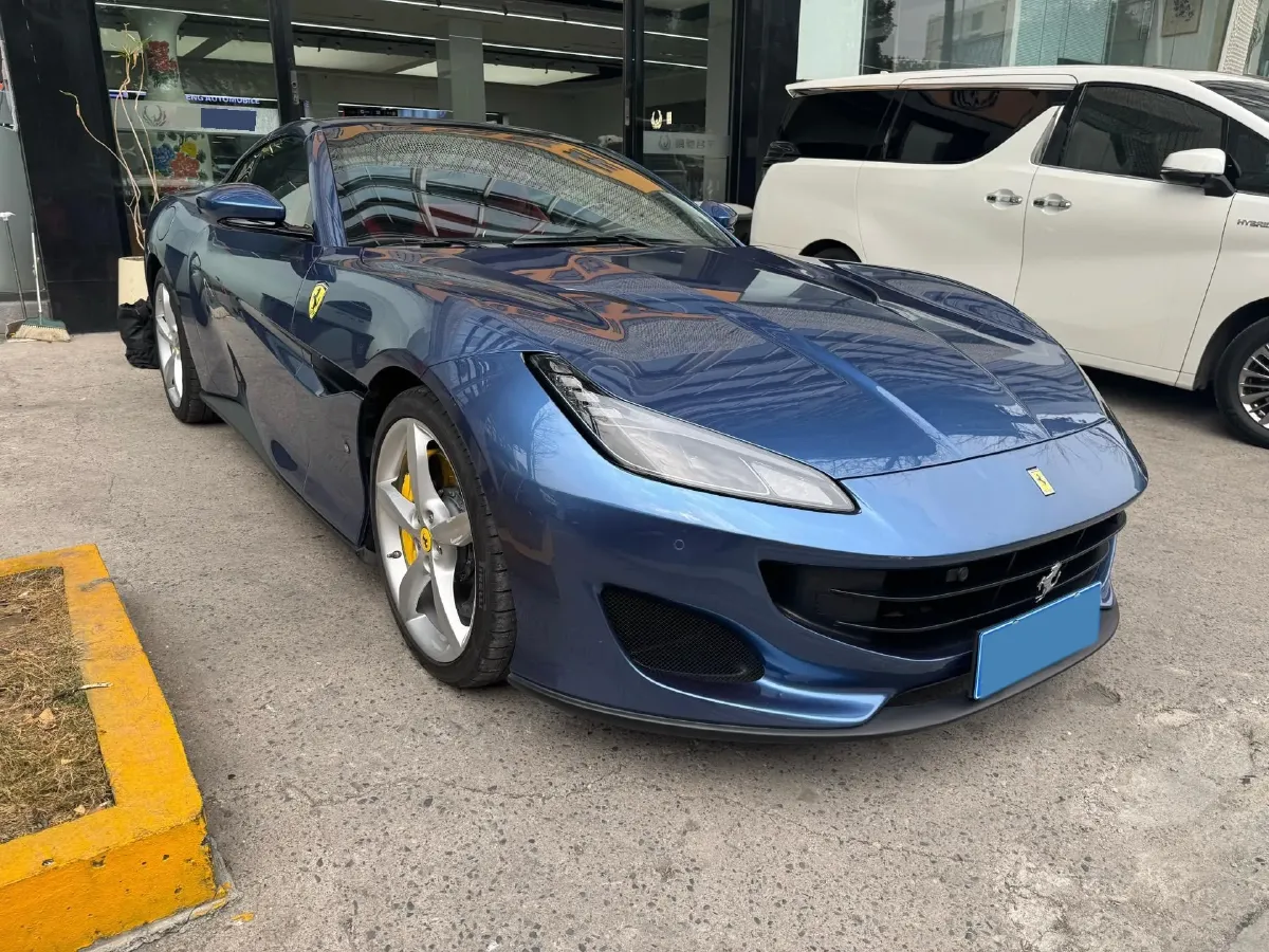 2018 Ferrari Portofino 3.9T 600HP V8 7DCT,autocango,china used car exporter,china ev exporter,chinese used car exporter,chinese used ev exporter