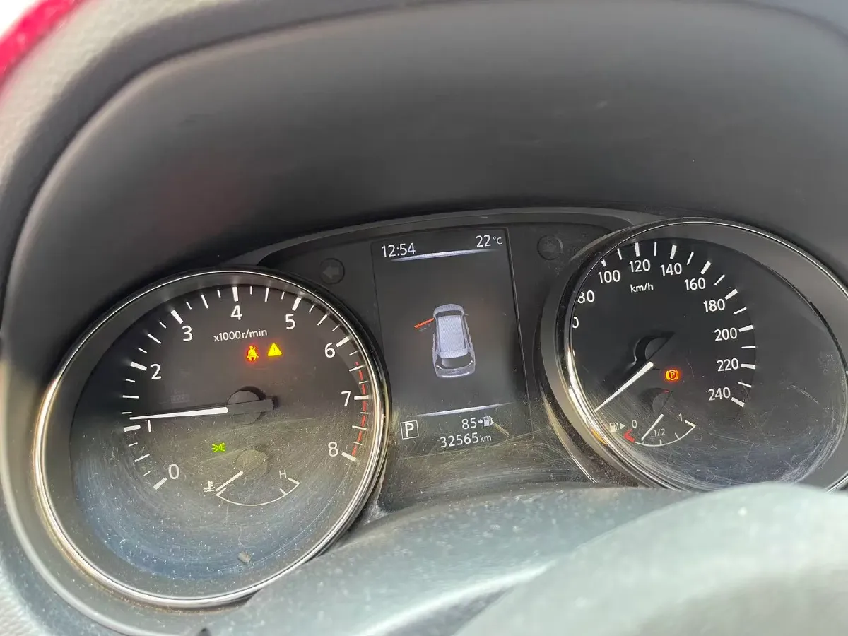 2020 Nissan X-Trail 2.0L 154HP L4 CVT,autocango,china used car exporter,china ev exporter,chinese used car exporter,chinese used ev exporter