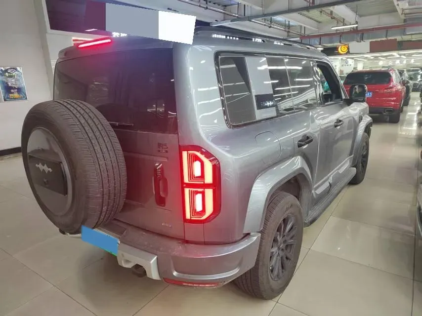2025 FangChengBao Bao 5 1.5T 194HP L4 E-CVT PHEV 31.8KWH,autocango,china used car exporter,china ev exporter,chinese used car exporter,chinese used ev exporter