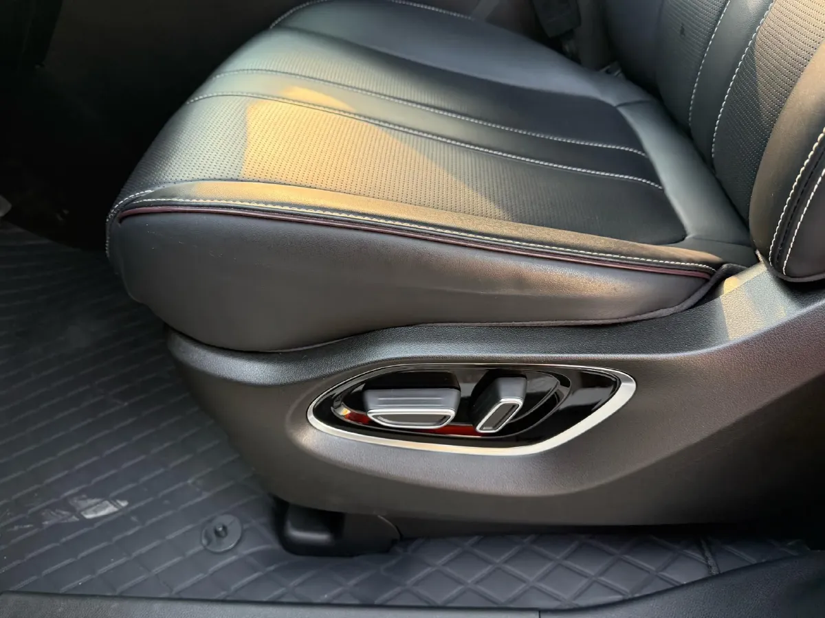 2023 GAC Trumpchi M6 1.5T 177HP L4 7DCT,autocango,china used car exporter,china ev exporter,chinese used car exporter,chinese used ev exporter