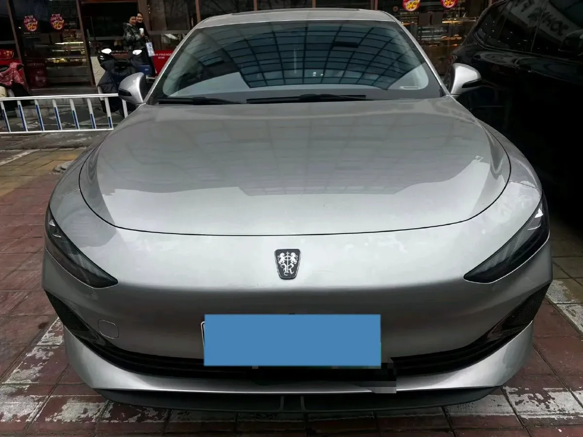 2023 Roewe D7 1.5L 112HP L4 1DHT PHEV 21.4KWH,autocango,china used car exporter,china ev exporter,chinese used car exporter,chinese used ev exporter