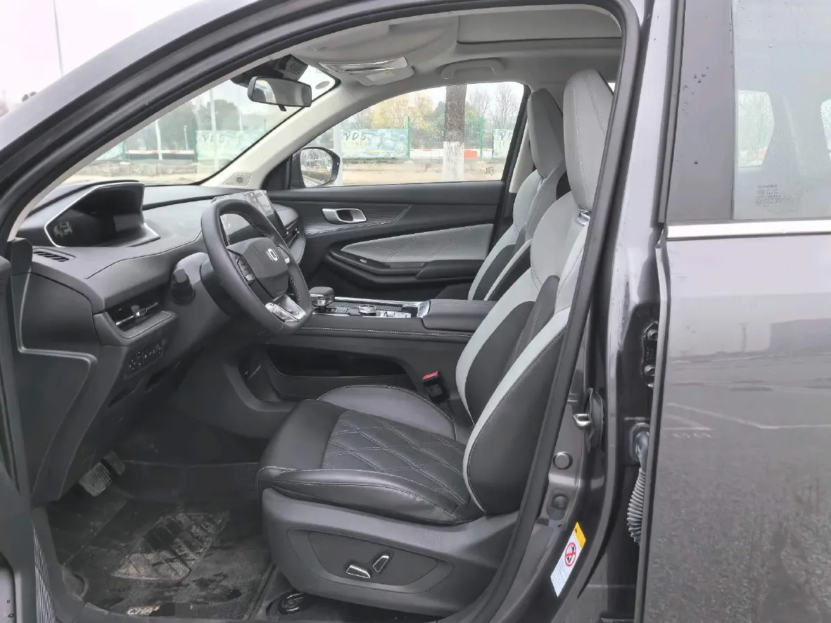 2024 ChangAn QiYuan Q05 Classic 1.5L 110HP L4 E-CVT PHEV 18.99KWH,autocango,china used car exporter,china ev exporter,chinese used car exporter,chinese used ev exporter