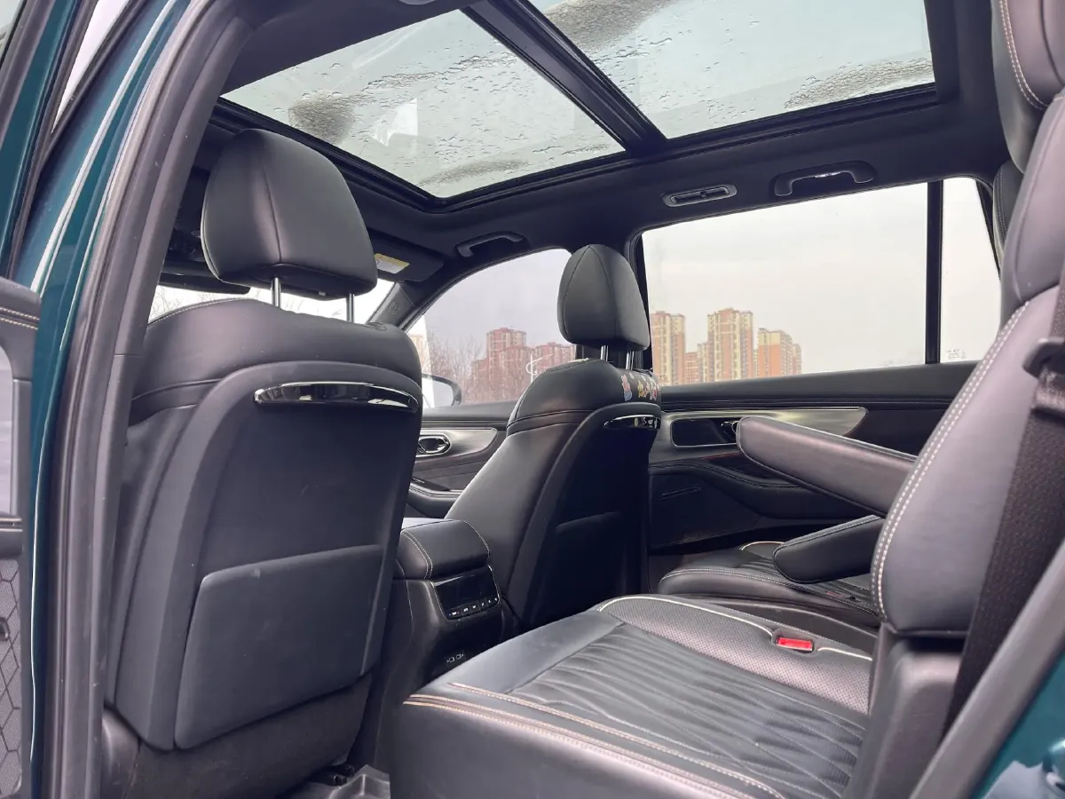 2022 GAC Trumpchi GS8 2.0T 190HP L4 E-CVT Hybrid,autocango,china used car exporter,china ev exporter,chinese used car exporter,chinese used ev exporter