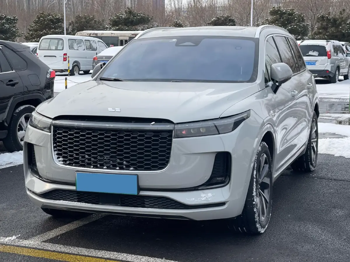 2021 Li ONE Range Extended 131HP REEV 40.5KWH