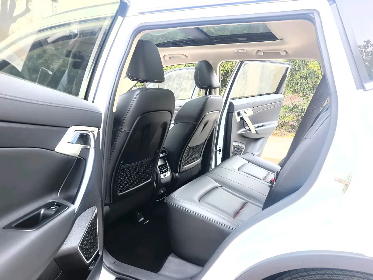 2018 Geely Azkarra 1.8T 184HP L4 6AT,autocango,china used car exporter,china ev exporter,chinese used car exporter,chinese used ev exporter