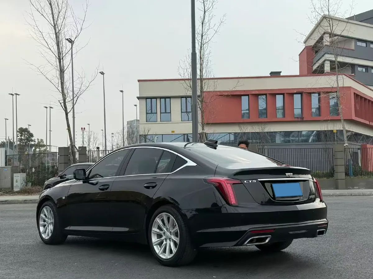 2024 Cadillac CT5 2.0T 237HP L4 10AT,autocango,china used car exporter,china ev exporter,chinese used car exporter,chinese used ev exporter