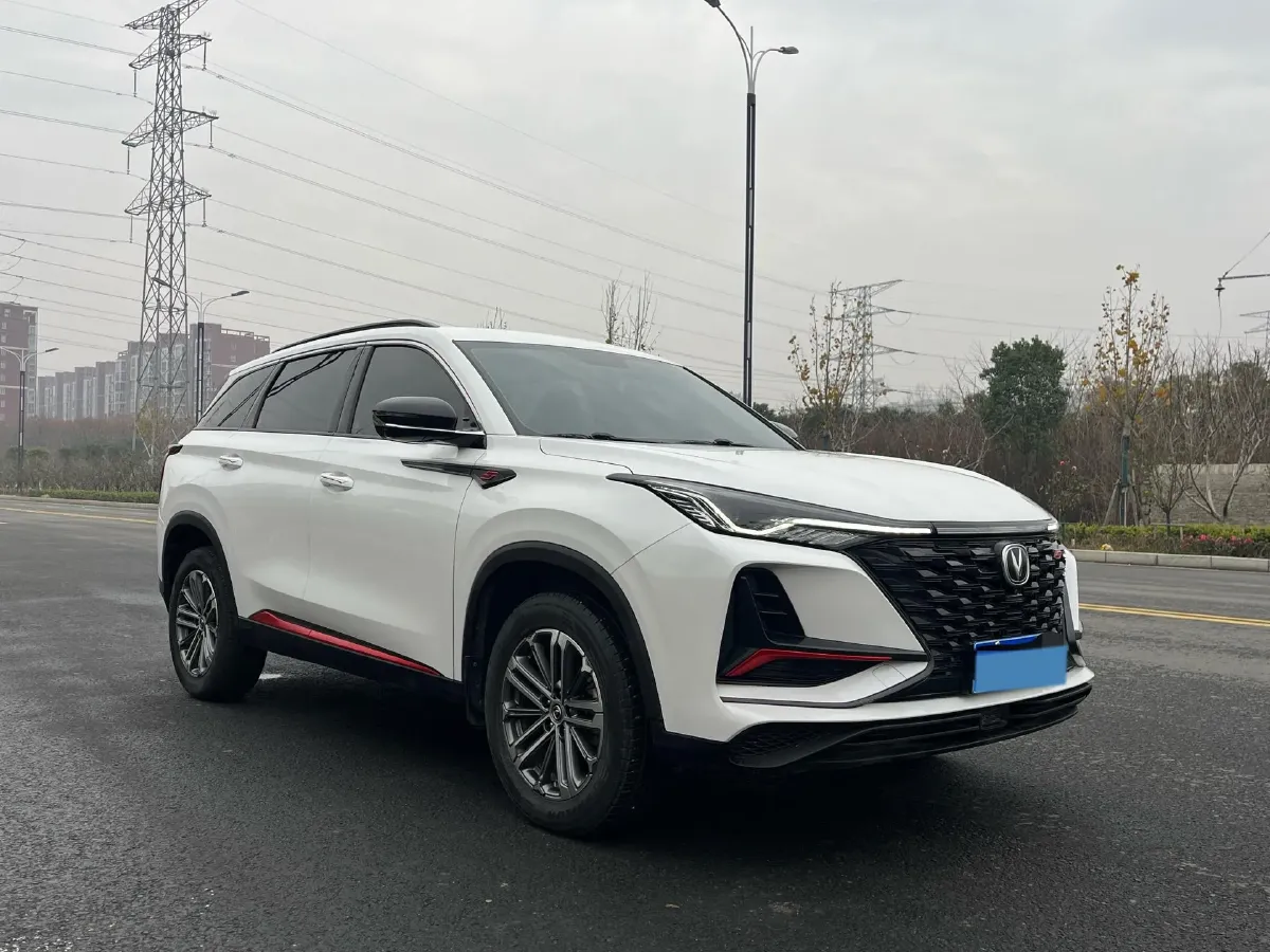 2022 ChangAn CS75 Plus 1.5T 178HP L4 6AT,autocango,china used car exporter,china ev exporter,chinese used car exporter,chinese used ev exporter
