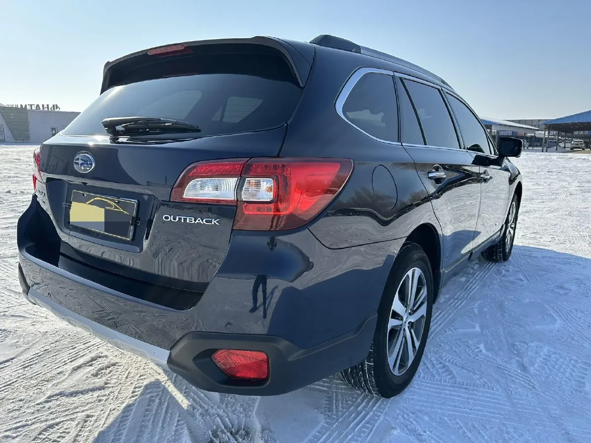 2020 Subaru Outback 2.5L 175HP H4 CVT,autocango,china used car exporter,china ev exporter,chinese used car exporter,chinese used ev exporter
