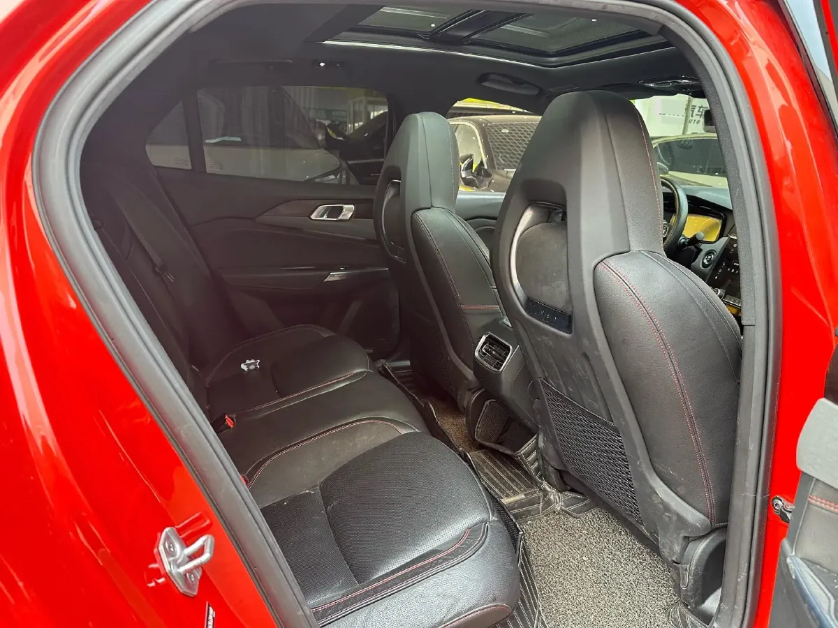 2018 Toyota C-HR 2.0L 171HP L4 CVT,autocango,china used car exporter,china ev exporter,chinese used car exporter,chinese used ev exporter