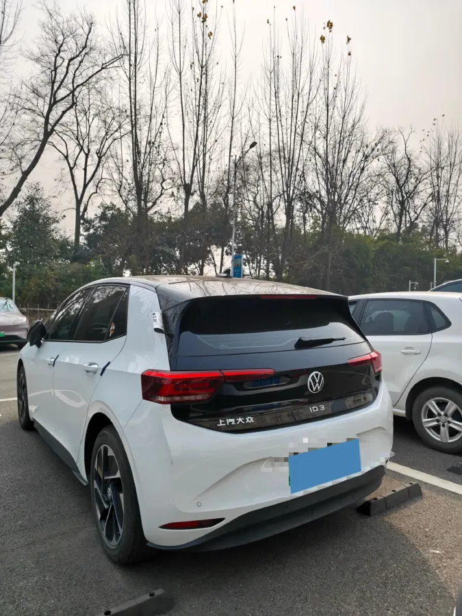 2025 Volkswagen ID.3 BEV 52.8KWH,autocango,china used car exporter,china ev exporter,chinese used car exporter,chinese used ev exporter