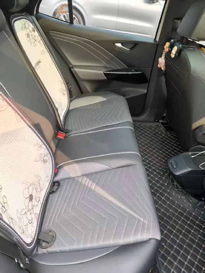 2025 Volkswagen ID.3 BEV 52.8KWH,autocango,china used car exporter,china ev exporter,chinese used car exporter,chinese used ev exporter