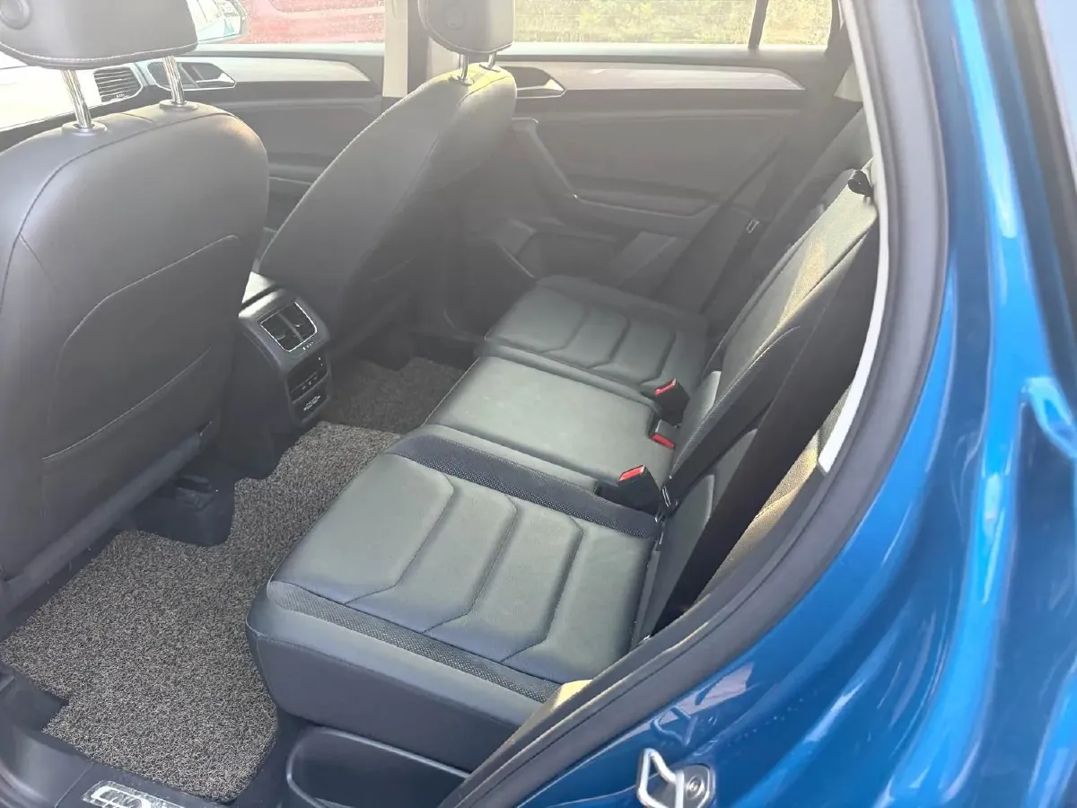 2020 Volkswagen Tharu 2.0T 186HP L4 7DCT,autocango,china used car exporter,china ev exporter,chinese used car exporter,chinese used ev exporter