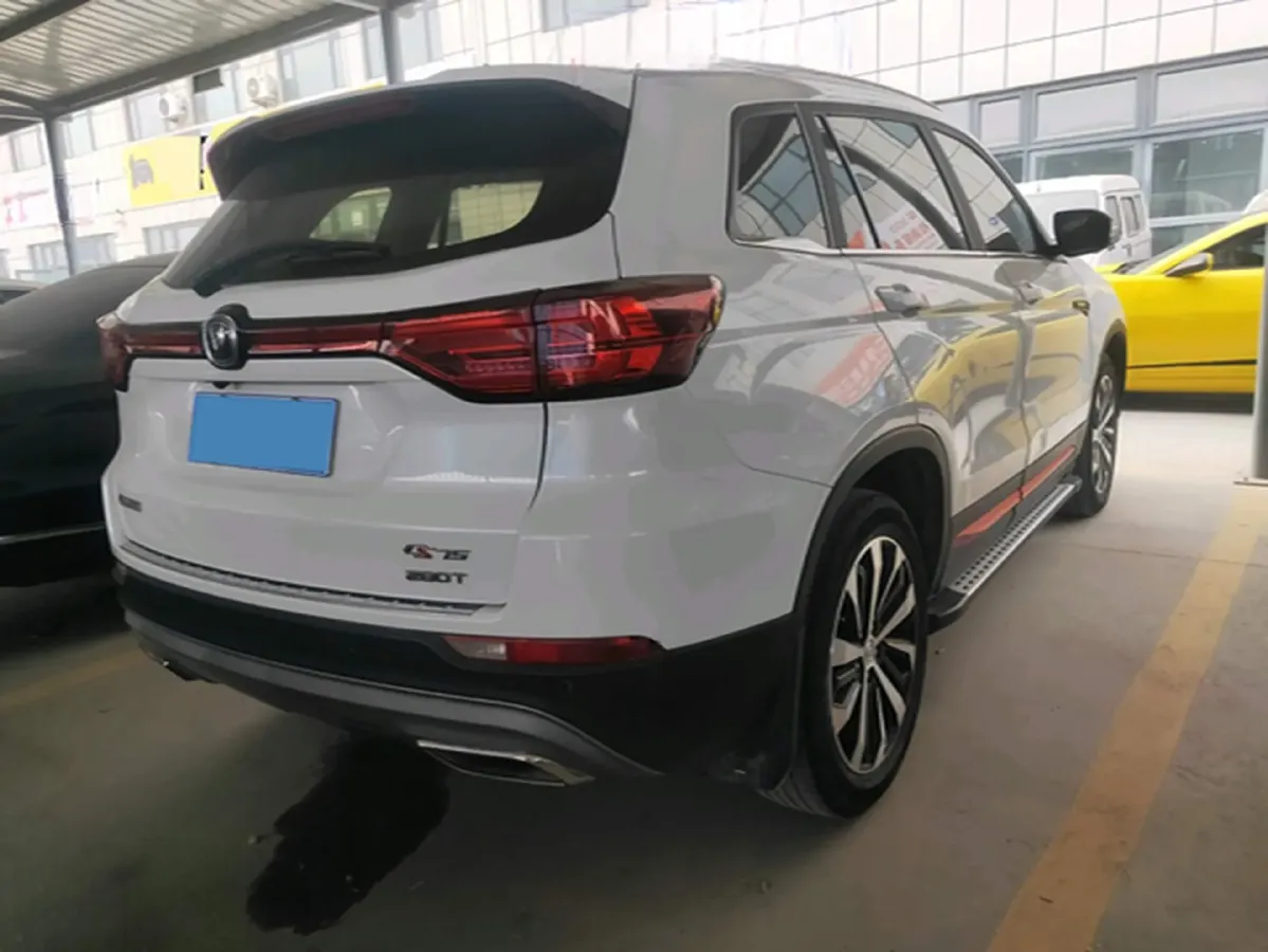 2021 ChangAn CS75 1.5T 178HP L4 7DCT,autocango,china used car exporter,china ev exporter,chinese used car exporter,chinese used ev exporter