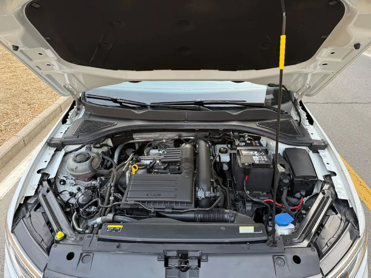 2023 Volkswagen Bora 1.2T 116HP L4 7DCT,autocango,china used car exporter,china ev exporter,chinese used car exporter,chinese used ev exporter