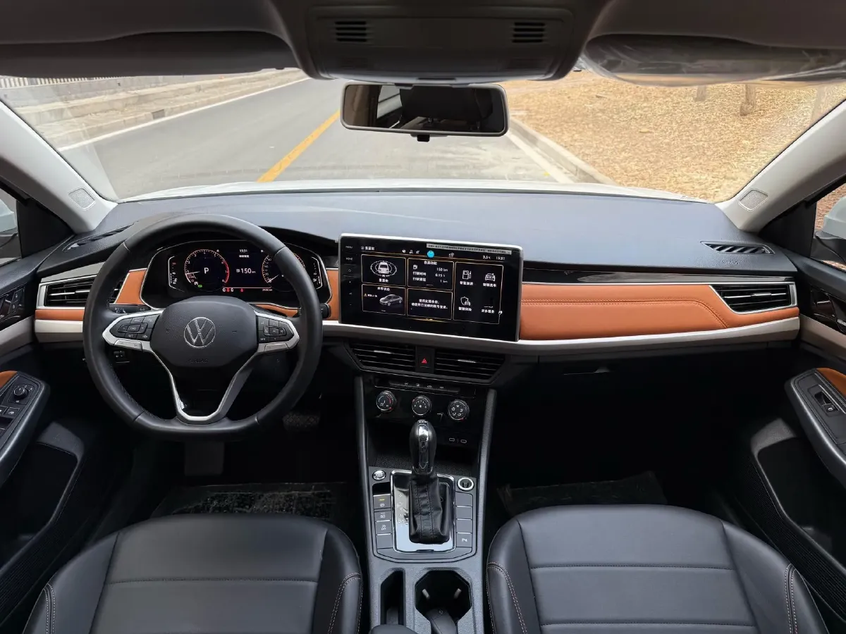 2023 Volkswagen Bora 1.2T 116HP L4 7DCT,autocango,china used car exporter,china ev exporter,chinese used car exporter,chinese used ev exporter