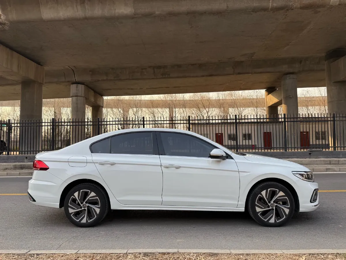 2023 Volkswagen Bora 1.2T 116HP L4 7DCT,autocango,china used car exporter,china ev exporter,chinese used car exporter,chinese used ev exporter