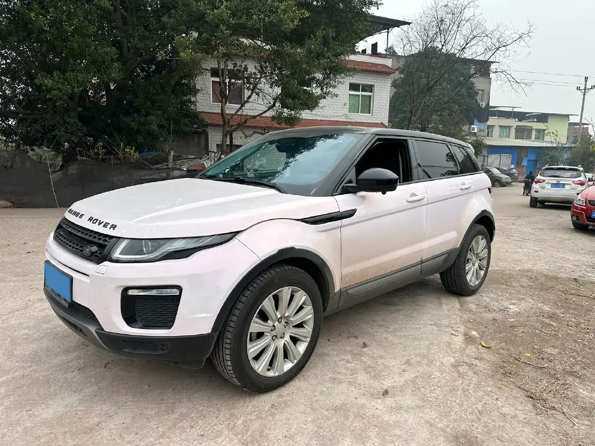 2018 Land Rover Range Rover Evoque 2.0T 200HP L4 9AT
