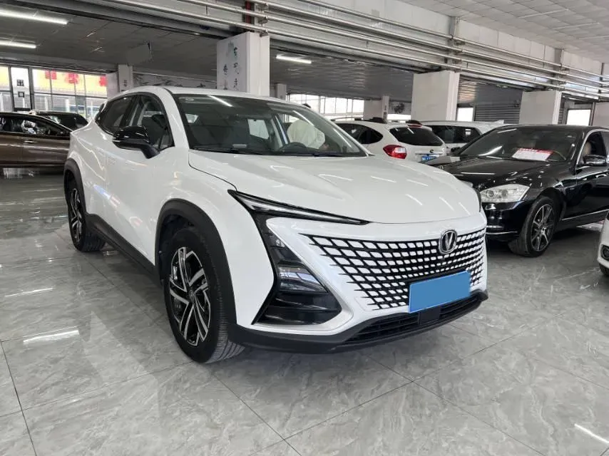 2021 ChangAn UNI-T 1.5T 180HP L4 7DCT,autocango,china used car exporter,china ev exporter,chinese used car exporter,chinese used ev exporter
