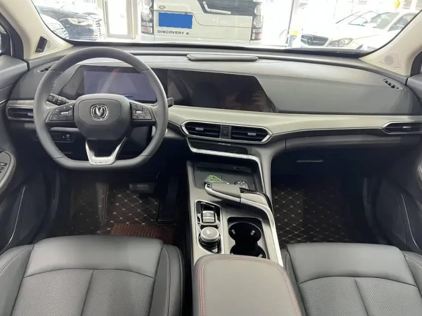 2021 ChangAn UNI-T 1.5T 180HP L4 7DCT,autocango,china used car exporter,china ev exporter,chinese used car exporter,chinese used ev exporter