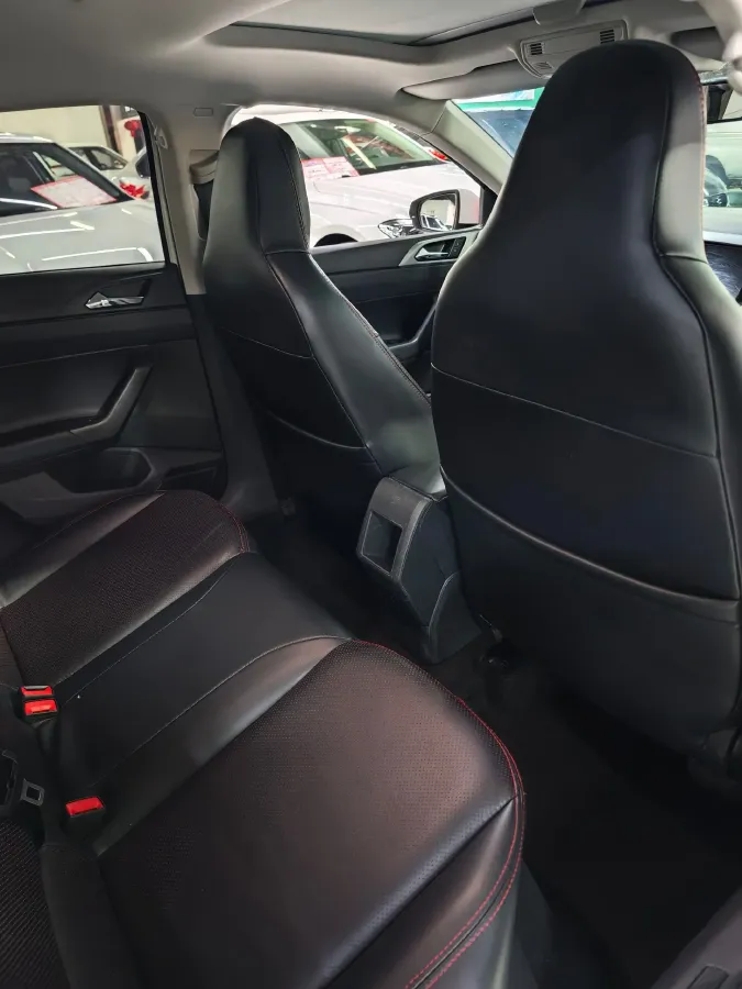 2021 Bestune T55 1.5T 169HP L4 7DCT,autocango,china used car exporter,china ev exporter,chinese used car exporter,chinese used ev exporter