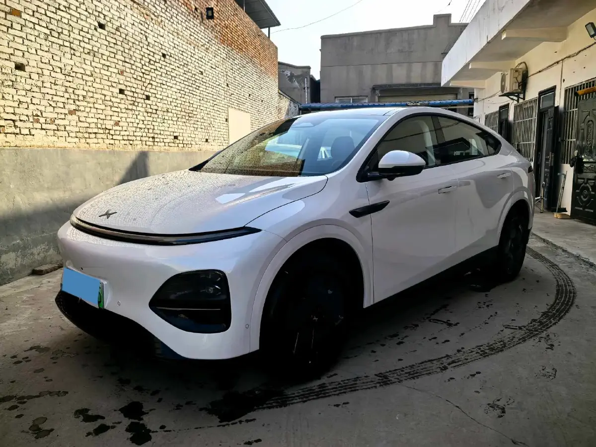 2025 Xpeng G6 BEV 68.5KWH