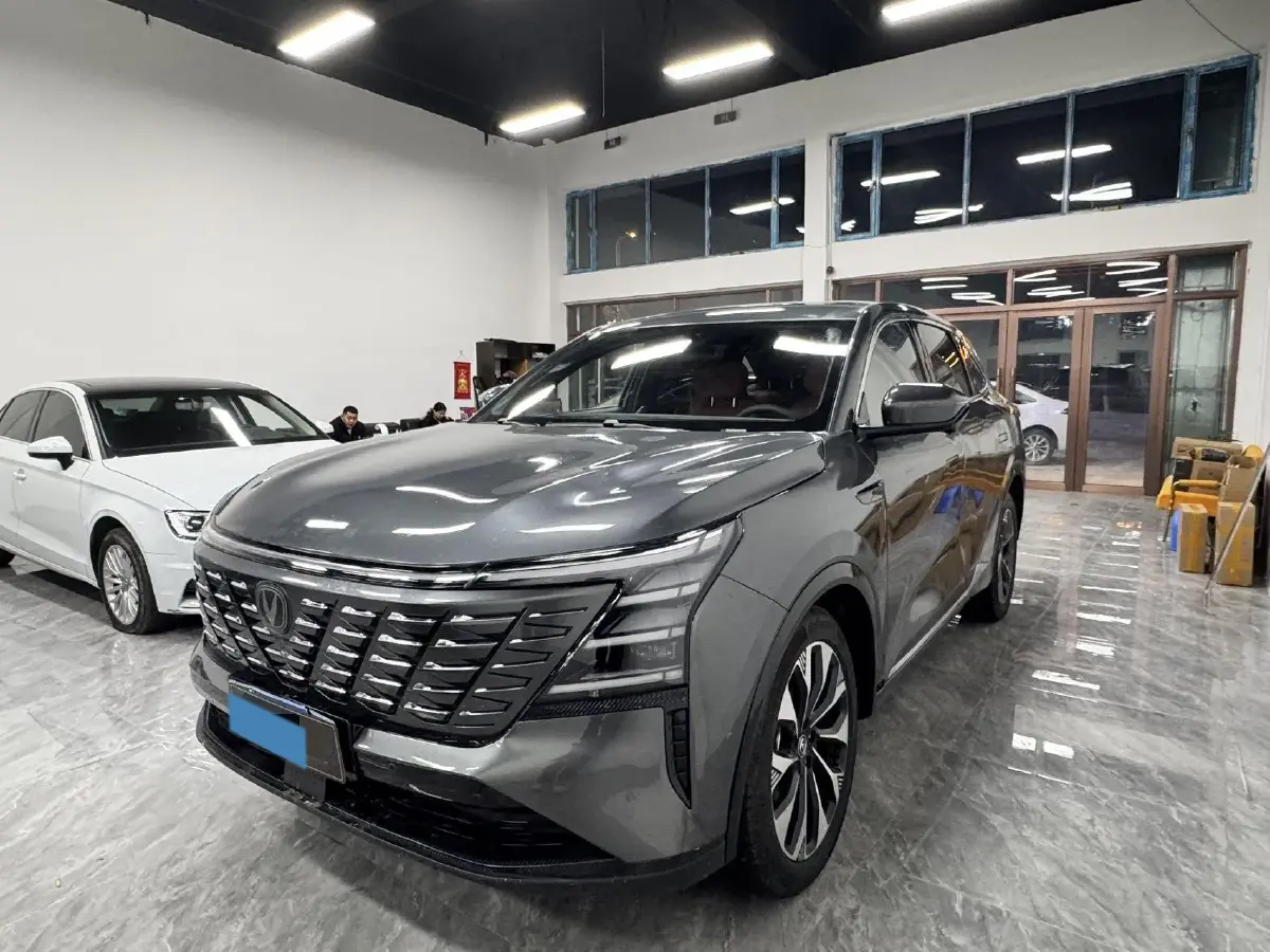 2025 ChangAn CS75 Plus 1.5T 192HP L4 8AT