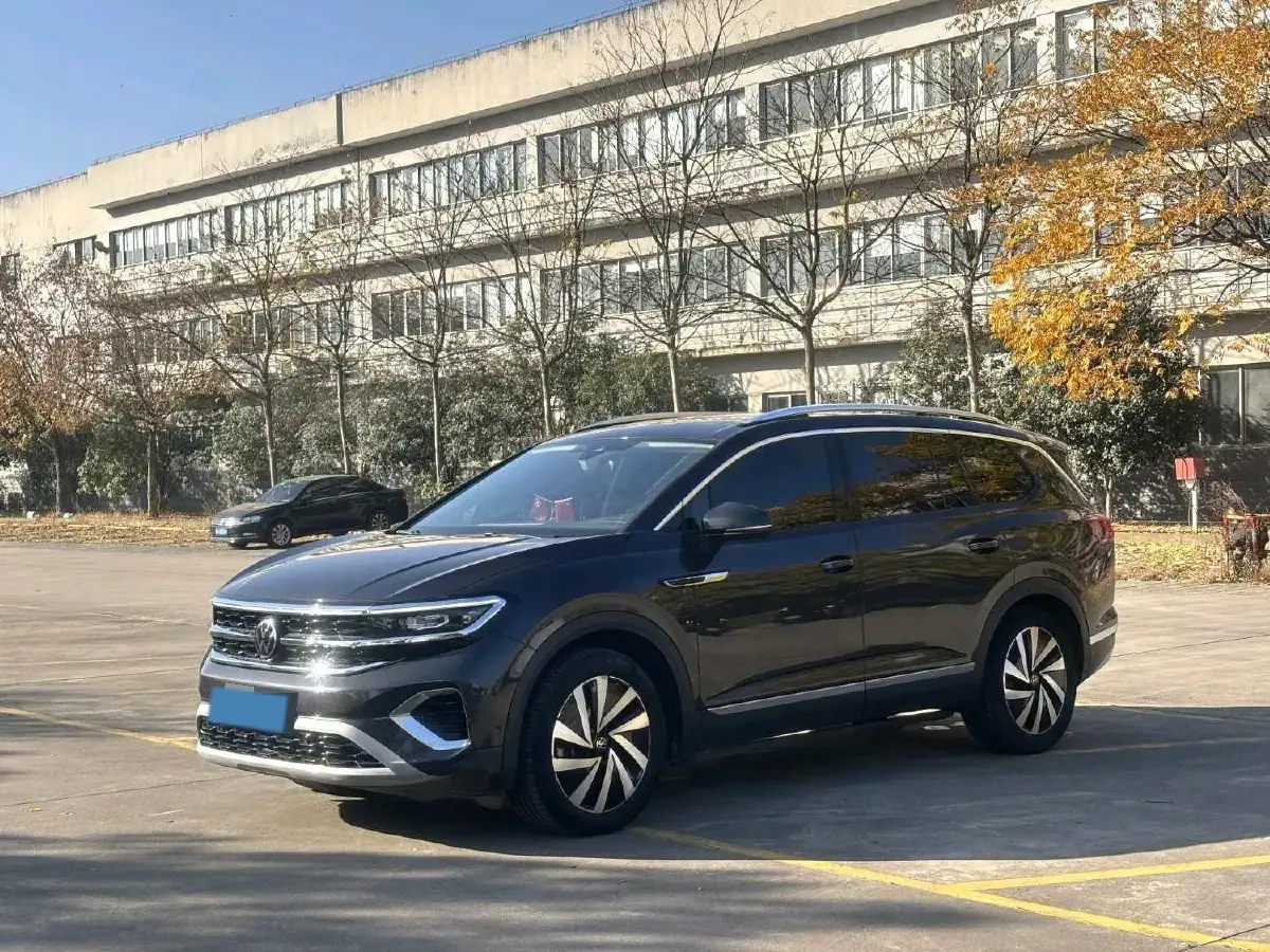 2021 Volkswagen Talagon 2.0T 220HP L4 7DCT