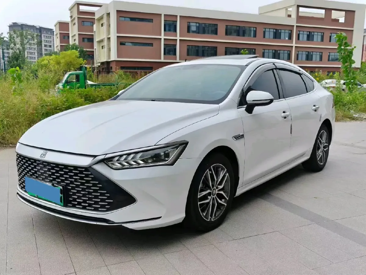 2021 Haval F7 1.5T 169HP L4 7DCT,autocango,china used car exporter,china ev exporter,chinese used car exporter,chinese used ev exporter