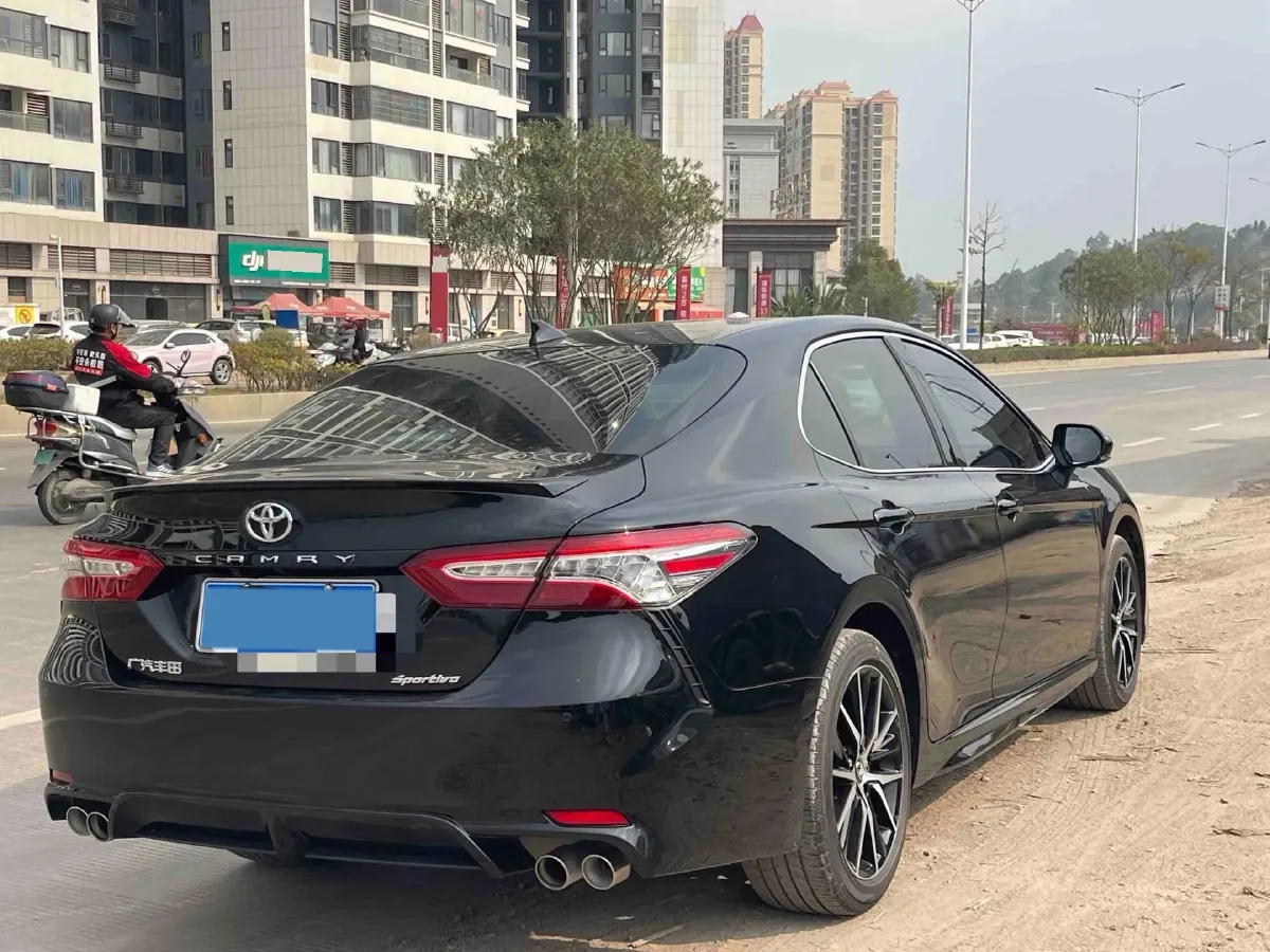 2023 Toyota Camry 2.5L 207HP L4 8AT,autocango,china used car exporter,china ev exporter,chinese used car exporter,chinese used ev exporter