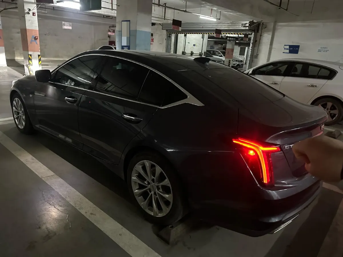 2022 Cadillac CT5 2.0T 237HP L4 10AT,autocango,china used car exporter,china ev exporter,chinese used car exporter,chinese used ev exporter