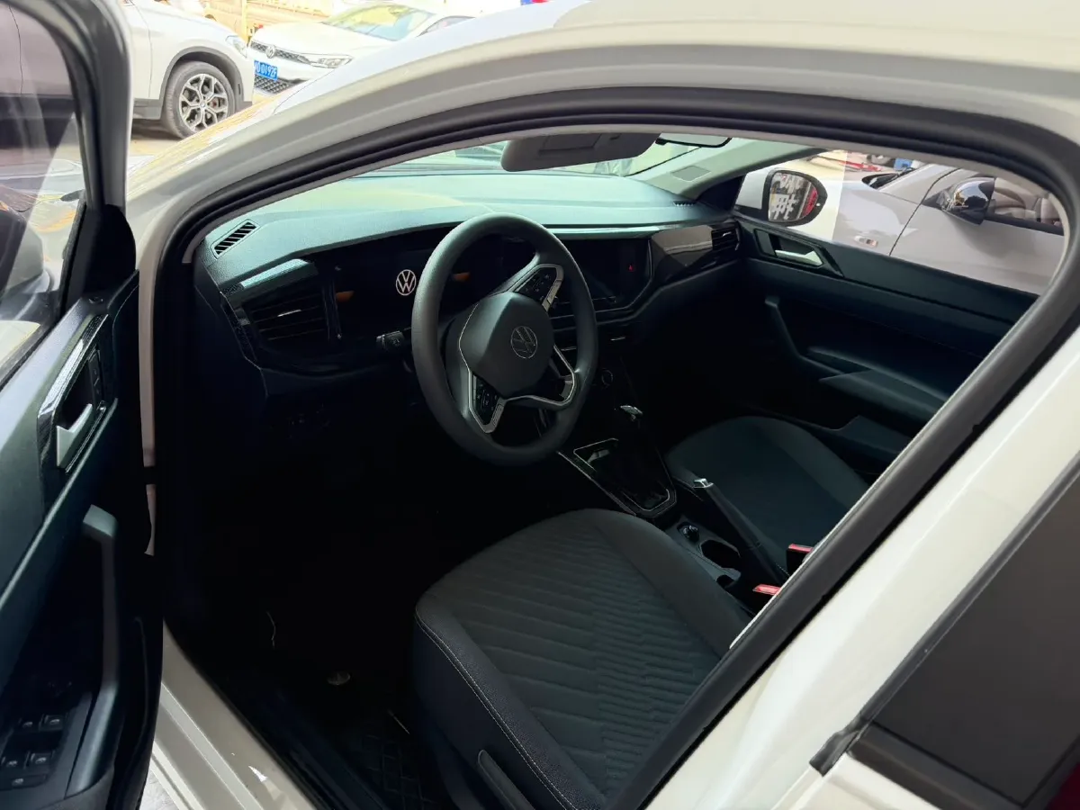 2025 Volkswagen Lavida 1.5L 110HP L4 6AT,autocango,china used car exporter,china ev exporter,chinese used car exporter,chinese used ev exporter