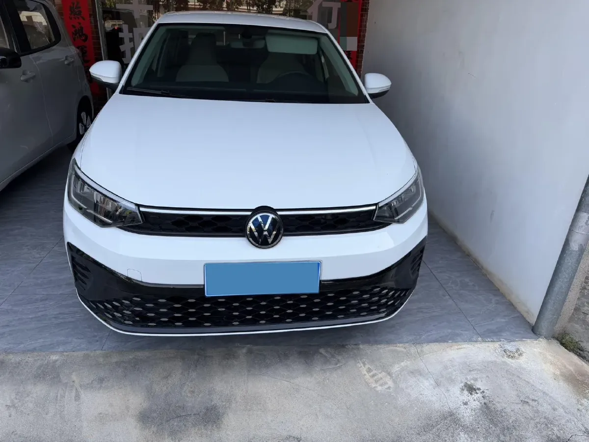 2025 Volkswagen Lavida 1.5L 110HP L4 6AT,autocango,china used car exporter,china ev exporter,chinese used car exporter,chinese used ev exporter