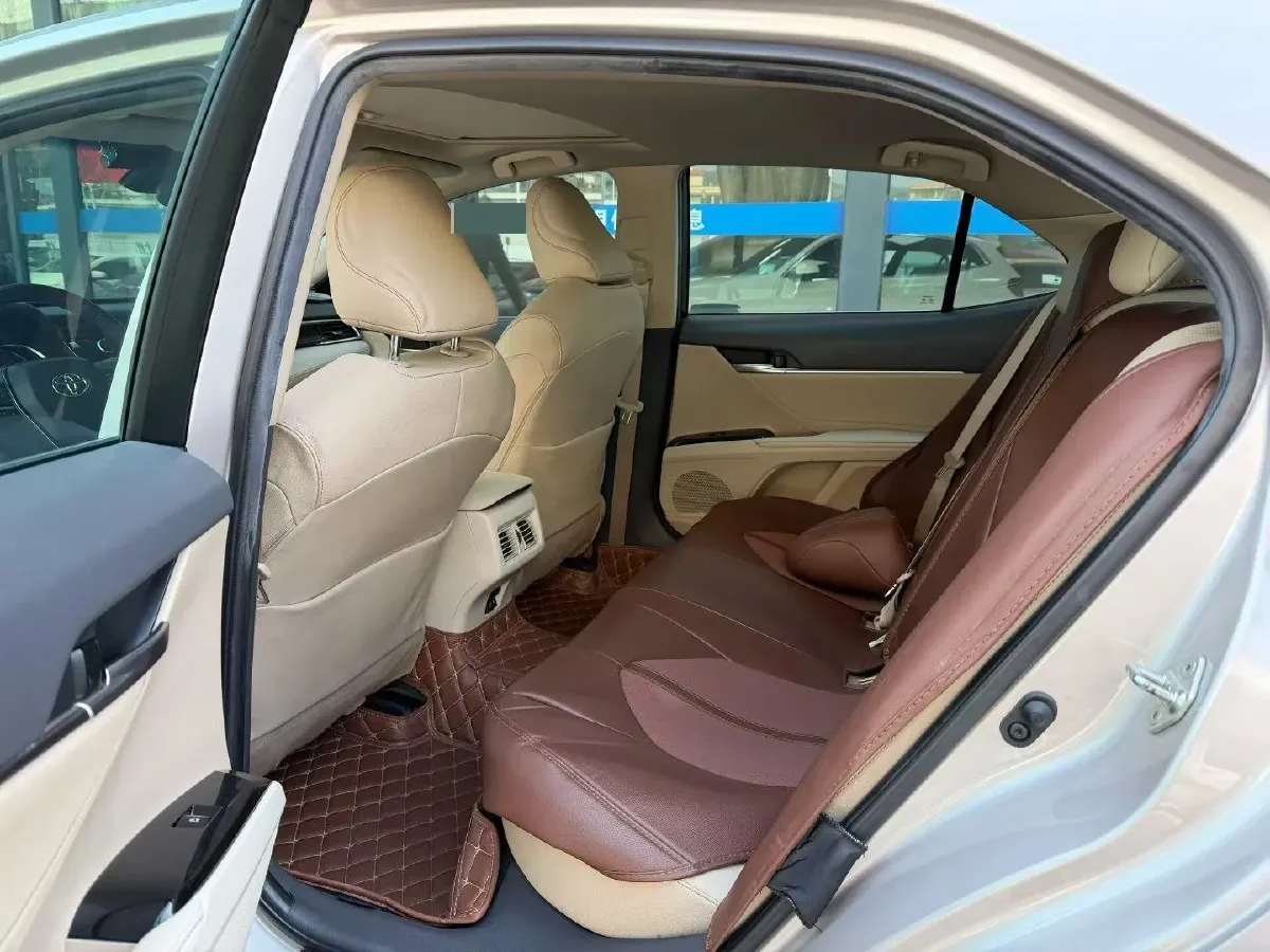 2021 Toyota Camry 2.0L 178HP L4 CVT,autocango,china used car exporter,china ev exporter,chinese used car exporter,chinese used ev exporter