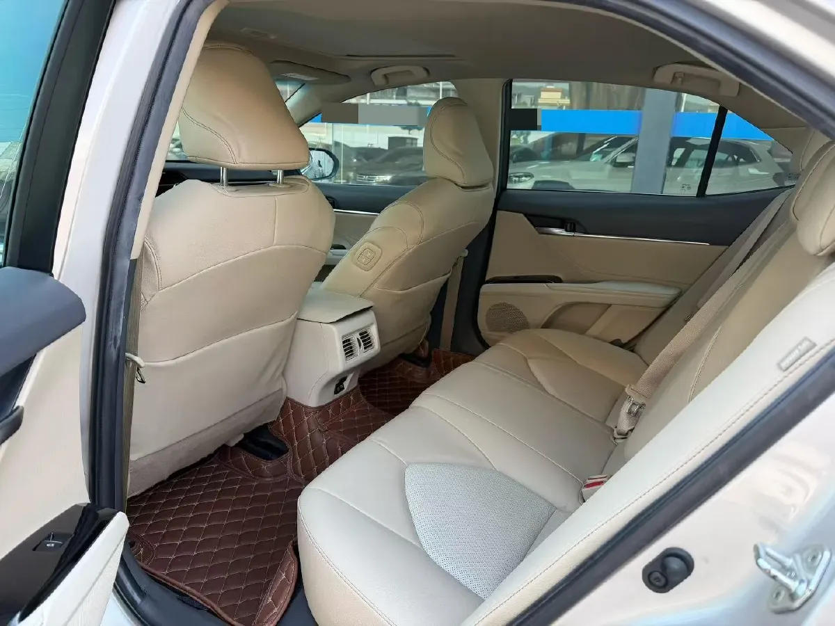 2021 Toyota Camry 2.0L 178HP L4 CVT,autocango,china used car exporter,china ev exporter,chinese used car exporter,chinese used ev exporter