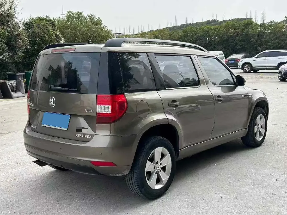 2016 Skoda Yeti 1.4T 150HP L4 7DCT,autocango,china used car exporter,china ev exporter,chinese used car exporter,chinese used ev exporter