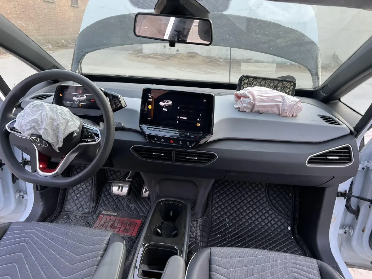 2023 Volkswagen ID.3 BEV 52.8KWH,autocango,china used car exporter,china ev exporter,chinese used car exporter,chinese used ev exporter