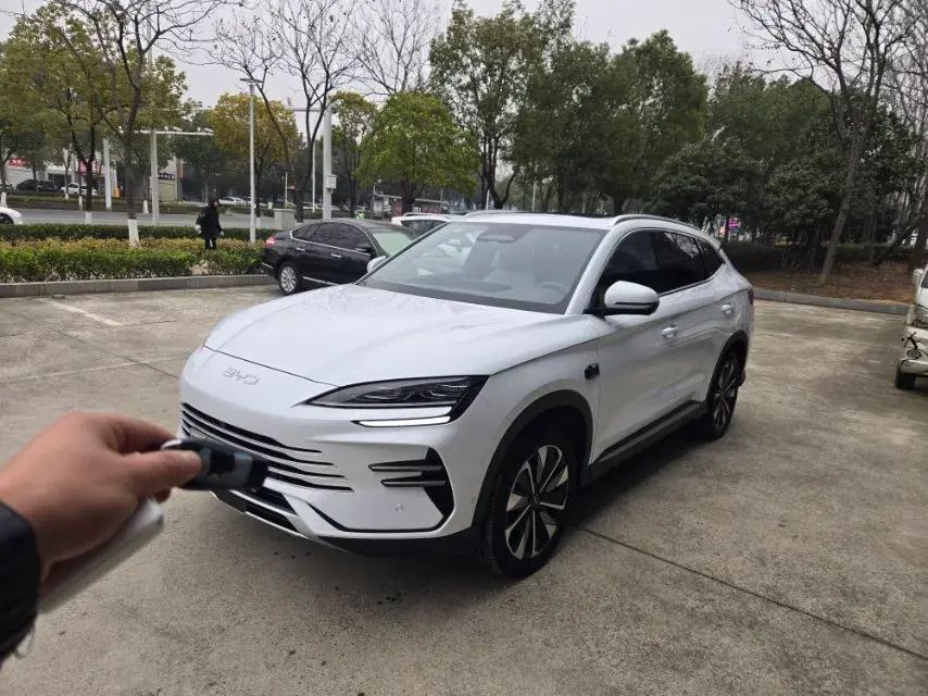 2025 BYD Song Plus 1.5L 101HP L4 E-CVT PHEV 18.3KWH