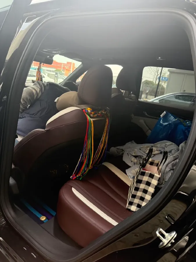 2021 Geely Monjaro 2.0T 218HP L4 7DCT,autocango,china used car exporter,china ev exporter,chinese used car exporter,chinese used ev exporter