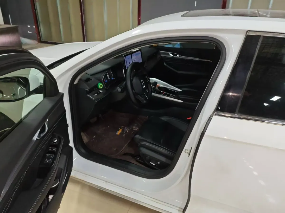 2023 Geely Preface 2.0T 190HP L4 7DCT,autocango,china used car exporter,china ev exporter,chinese used car exporter,chinese used ev exporter