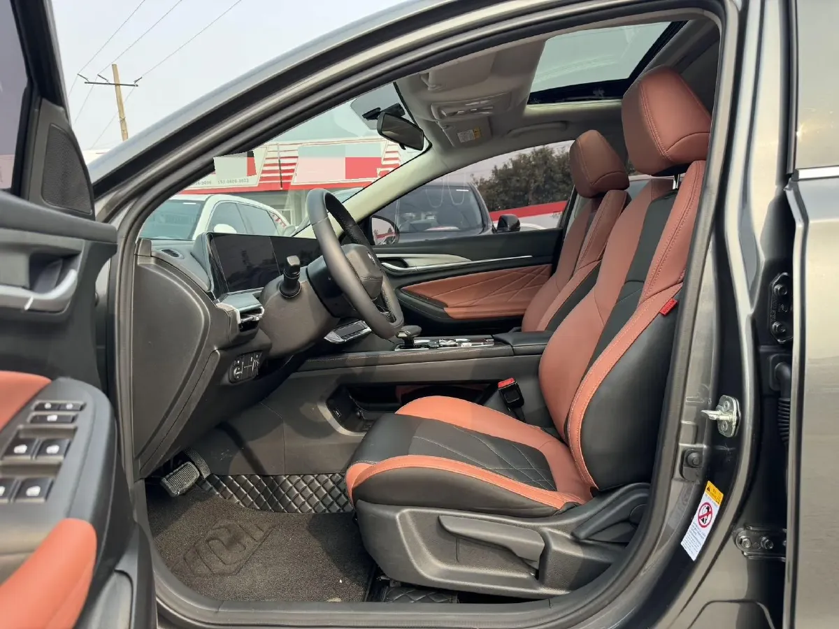 2022 ChangAn Eado 1.4T 160HP L4 7DCT,autocango,china used car exporter,china ev exporter,chinese used car exporter,chinese used ev exporter