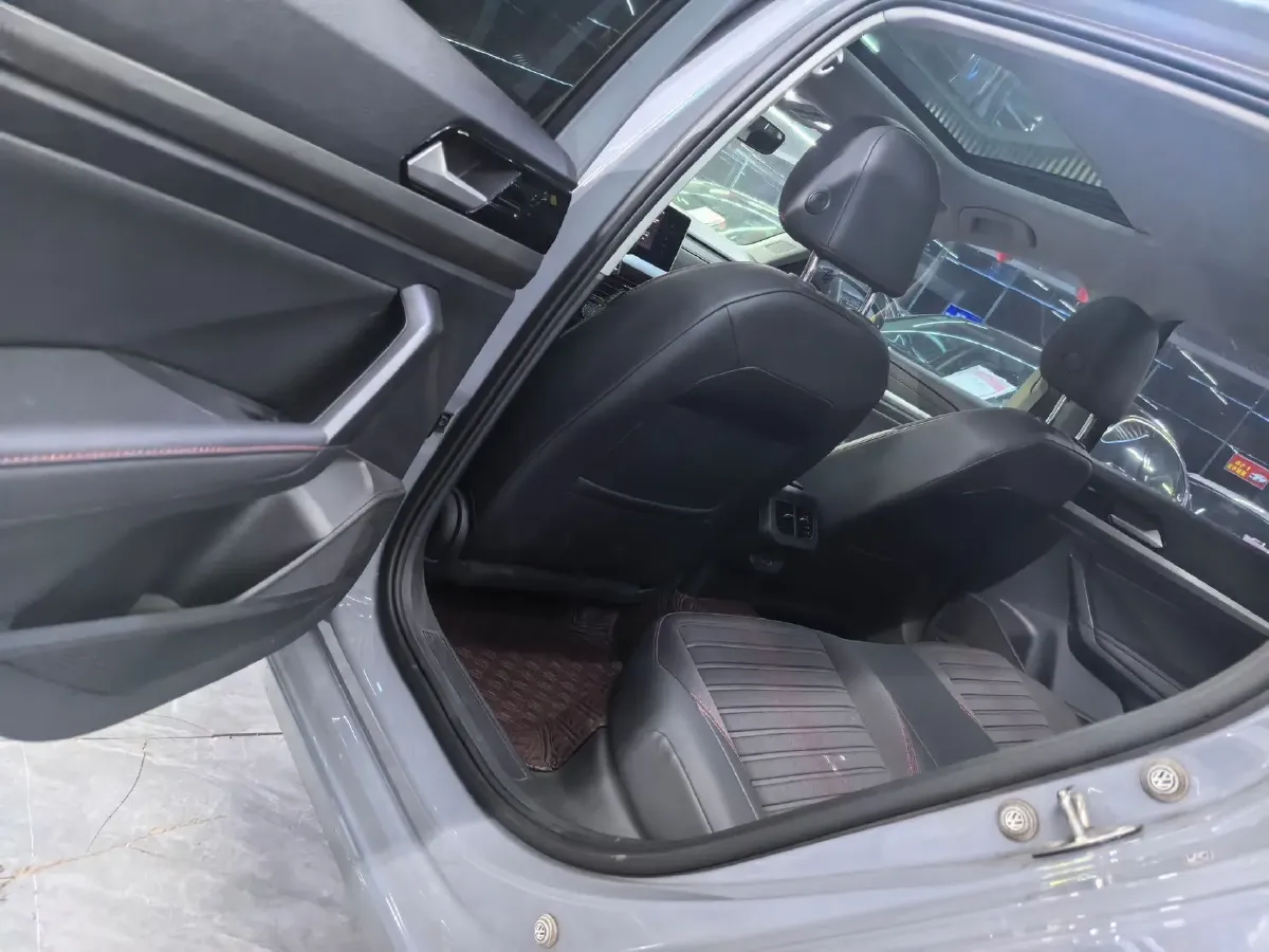 2023 Volkswagen Lavida 1.4T 150HP L4 7DCT,autocango,china used car exporter,china ev exporter,chinese used car exporter,chinese used ev exporter