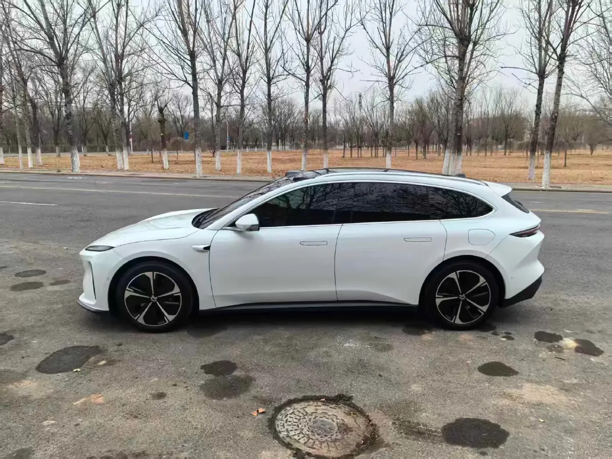 2024 NIO ET5T BEV 75KWH,autocango,china used car exporter,china ev exporter,chinese used car exporter,chinese used ev exporter