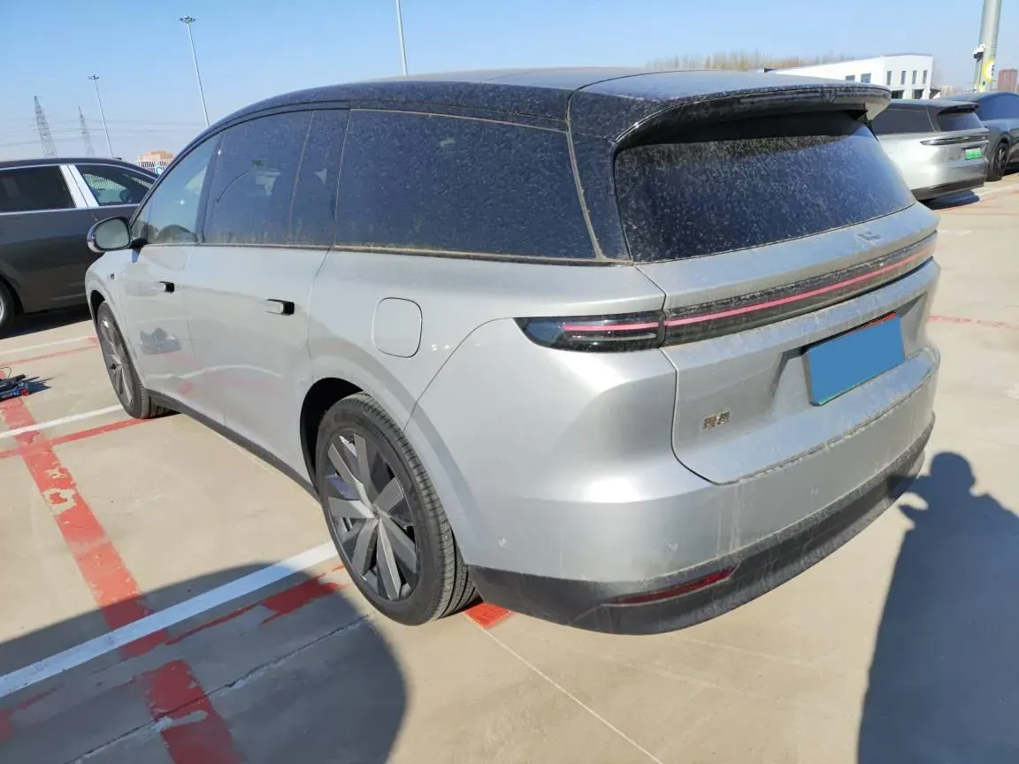 2025 Li i8 BEV,autocango,china used car exporter,china ev exporter,chinese used car exporter,chinese used ev exporter