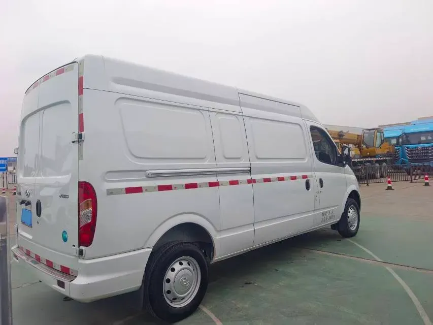 2021 MAXUS XinTu V80 2.0T 127HP L4 6MT,autocango,china used car exporter,china ev exporter,chinese used car exporter,chinese used ev exporter