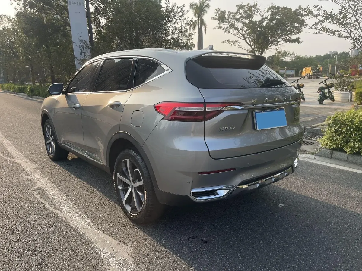 2020 Haval F7 1.5T 169HP L4 7DCT,autocango,china used car exporter,china ev exporter,chinese used car exporter,chinese used ev exporter