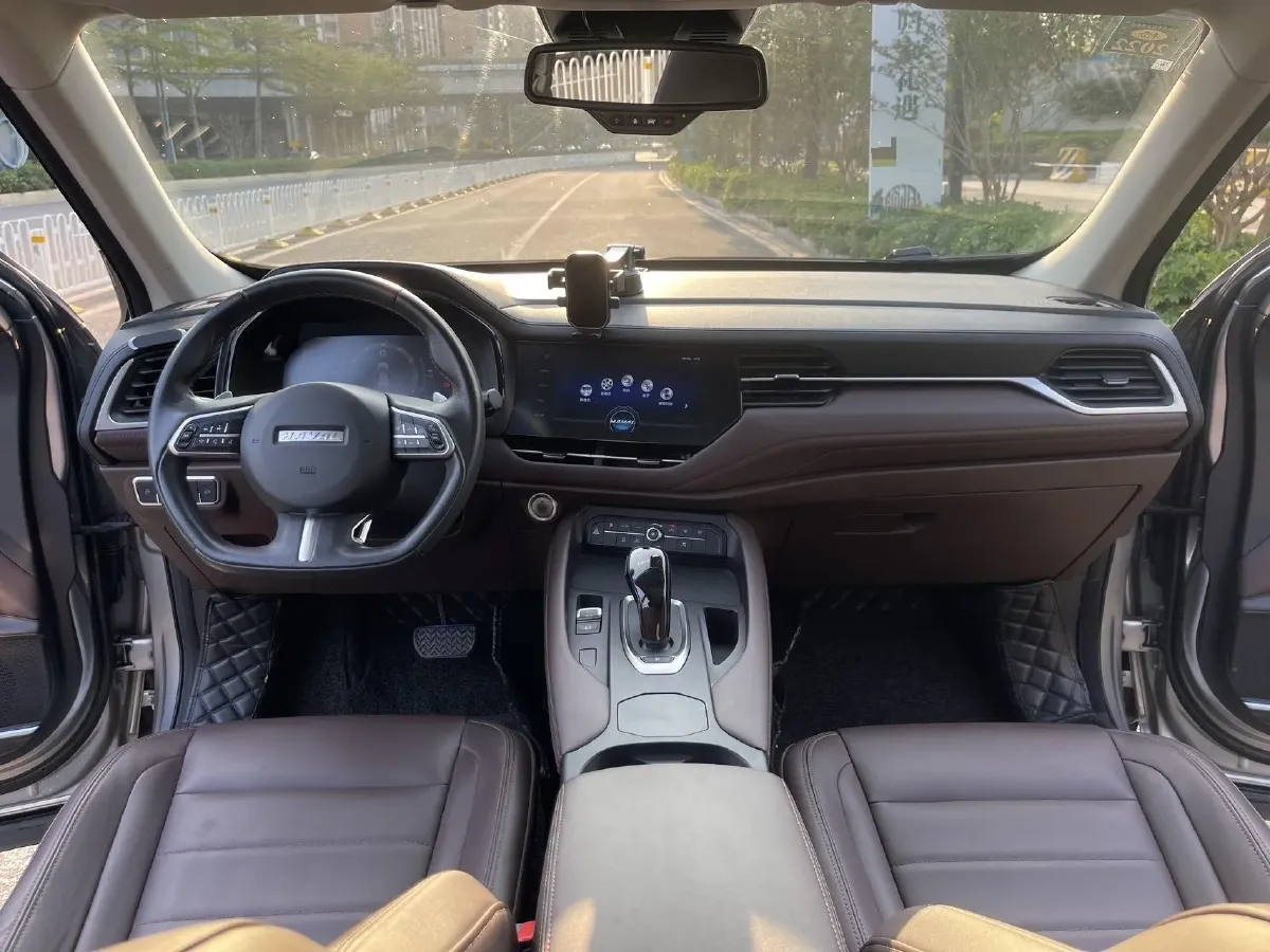 2020 Haval F7 1.5T 169HP L4 7DCT,autocango,china used car exporter,china ev exporter,chinese used car exporter,chinese used ev exporter