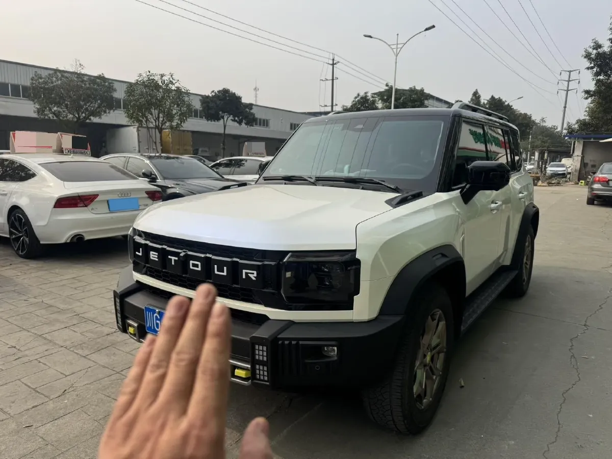 2023 Jetour Traveller 2.0T 254HP L4 8AT,autocango,china used car exporter,china ev exporter,chinese used car exporter,chinese used ev exporter