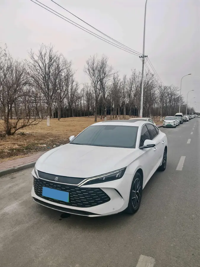 2024 BYD QinL 1.5L 101HP L4 E-CVT PHEV 15.87KWH