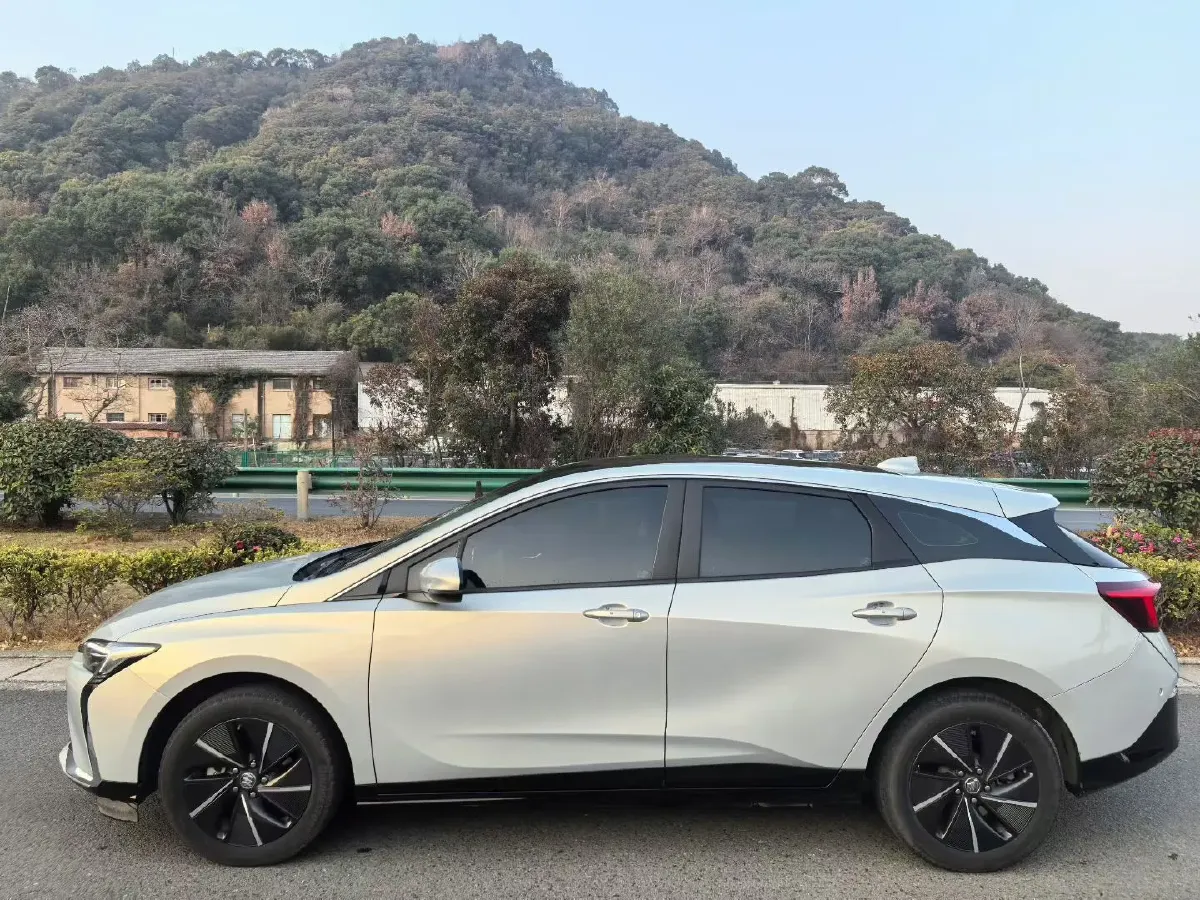 2023 Buick Velite 6 BEV 50.3KWH,autocango,china used car exporter,china ev exporter,chinese used car exporter,chinese used ev exporter