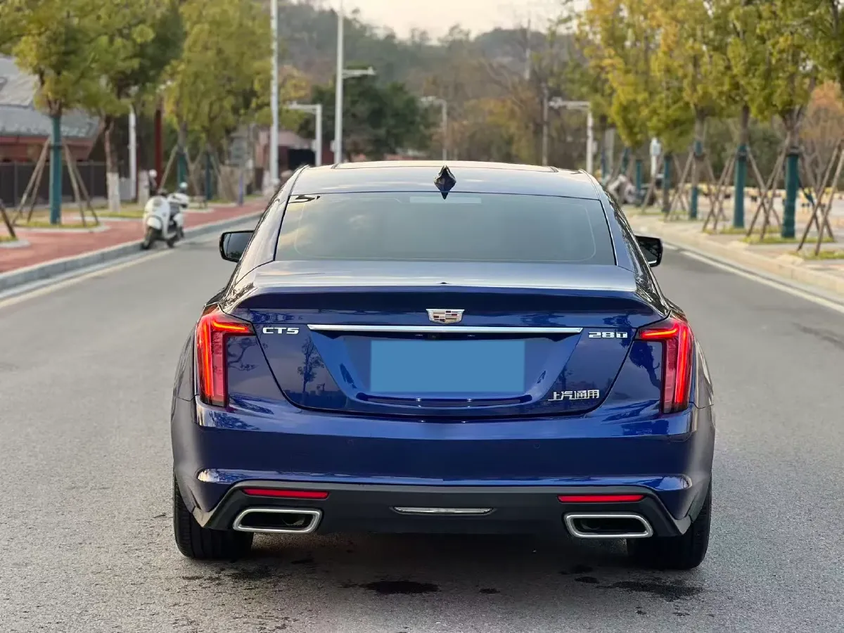 2023 Cadillac CT5 2.0T 237HP L4 10AT,autocango,china used car exporter,china ev exporter,chinese used car exporter,chinese used ev exporter